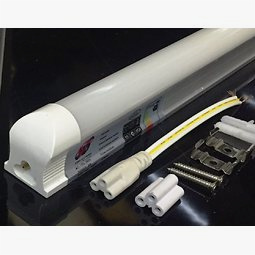 LED-Stall-Hallenbeleuchtung online kaufen bei Stroeh.de