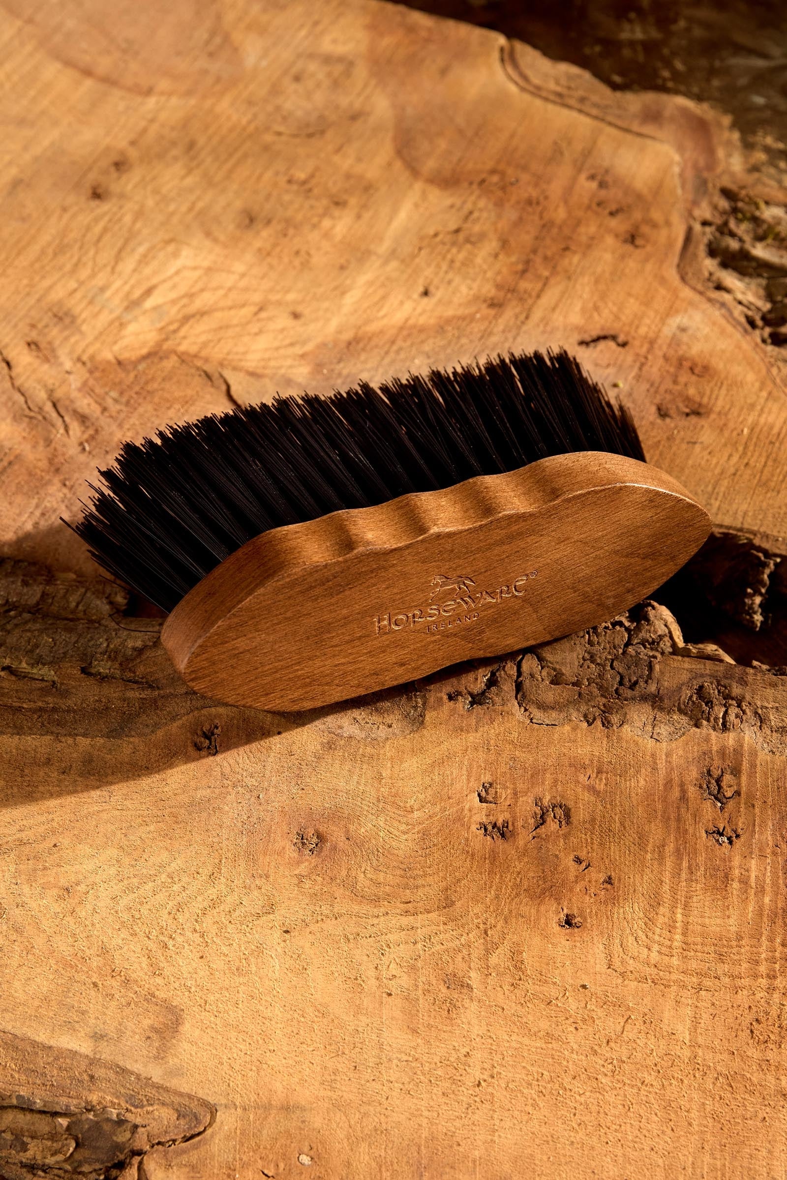 Horseware Signature weiche Flick-Bürste Wood & Natural Fibres / One Size