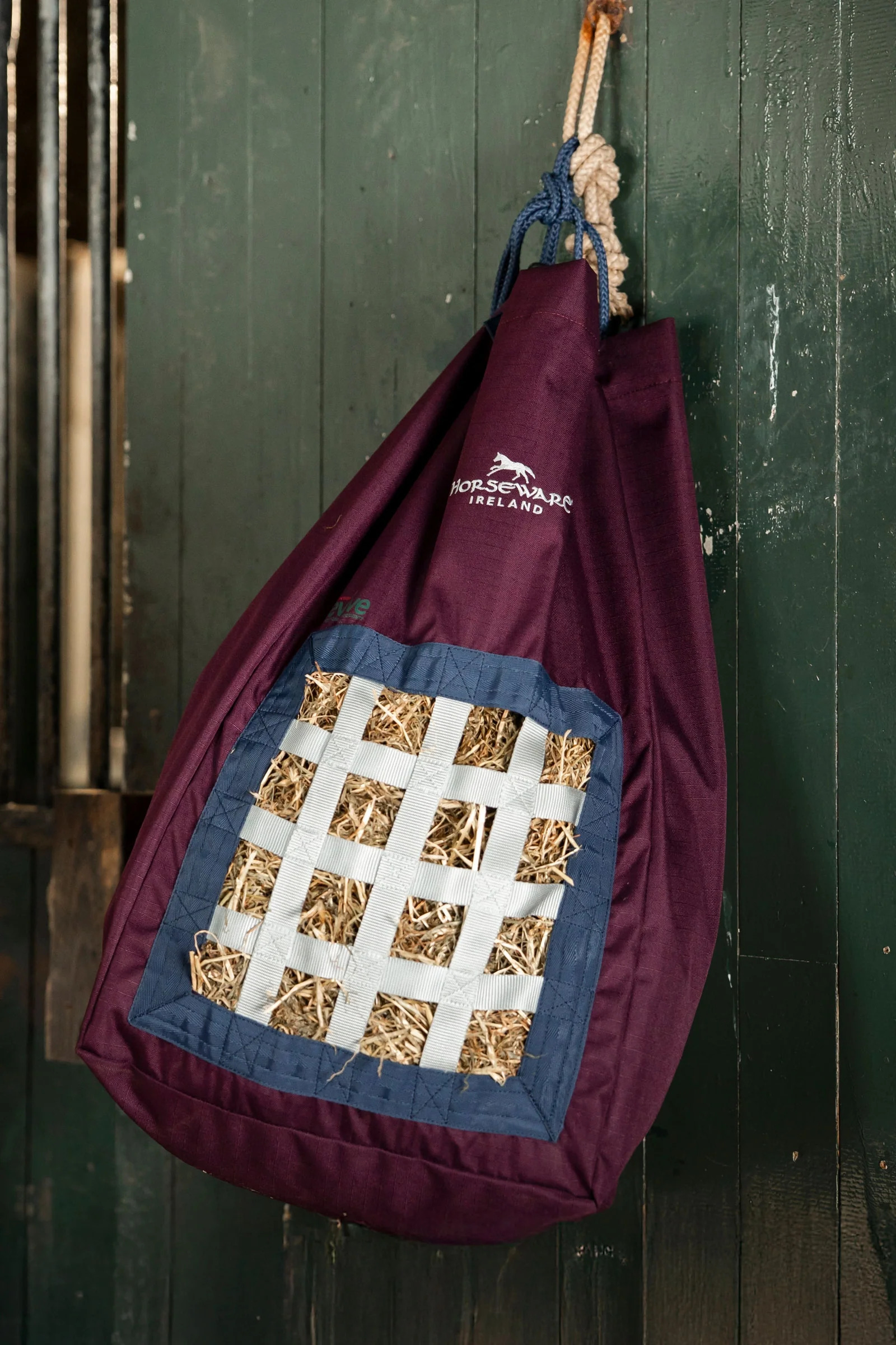 Horseware Revive Heusack Fig, Navy & Silver / One Size