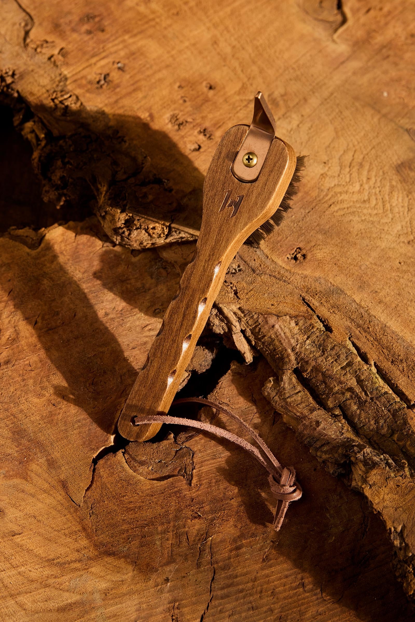 Horseware Signature Hoof Pick Wood & Natural Fibres / One Size